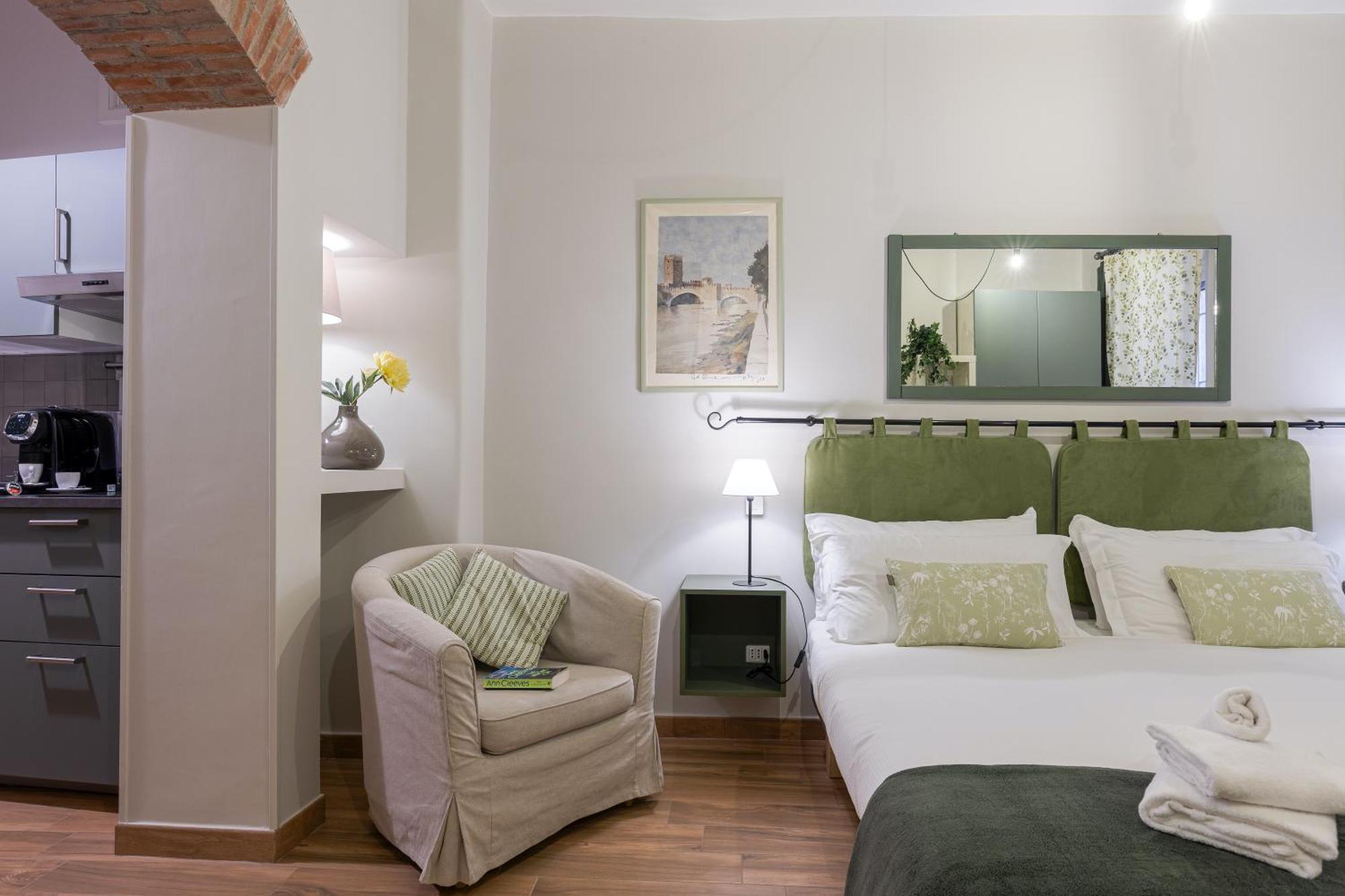 Rome as you feel - Piazza dei Satiri apartments Esterno foto