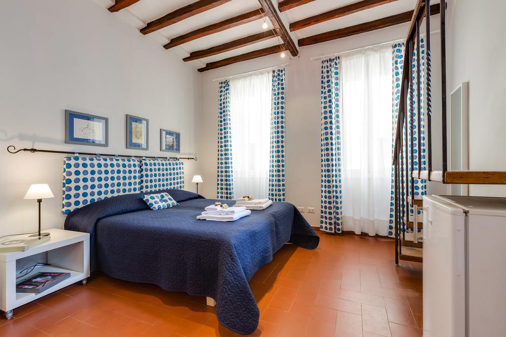 Rome as you feel - Piazza dei Satiri apartments Esterno foto